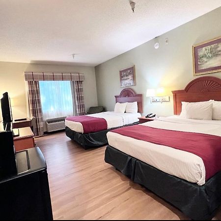 Americas Best Value Inn Wiggins Екстер'єр фото